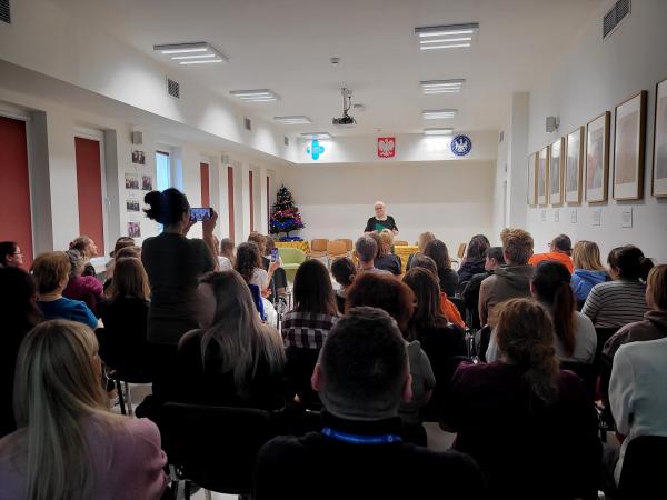 Rozpoczęcie przedstawienia w Klinice Psychiatrii - 12.12.24