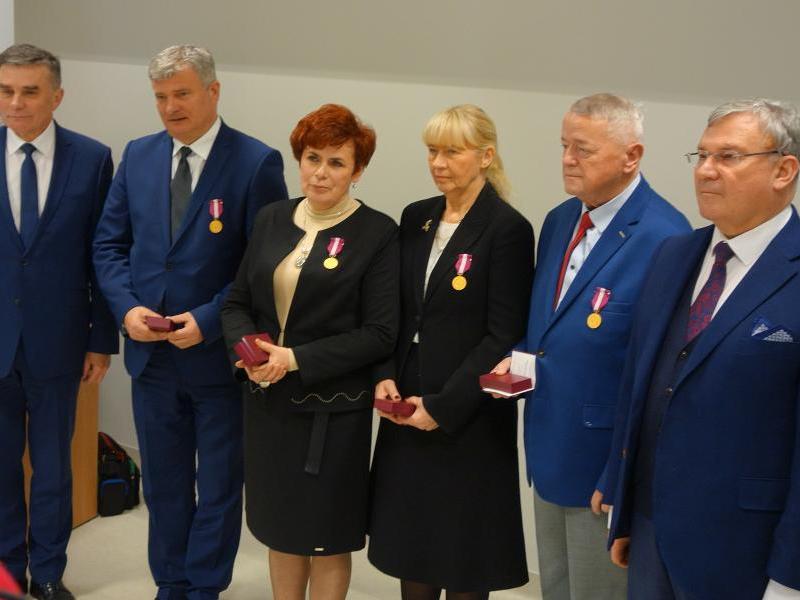 Otwarcie Klinik Psychiatrii po przebudowie / wręczenie medali pracownikom - 16.12.2019