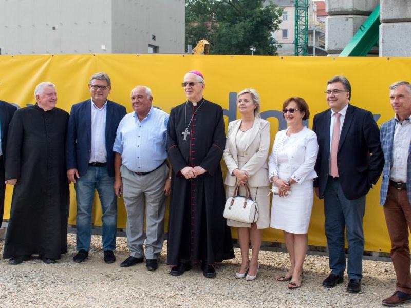 uroczystość zawieszenia wiechy SPSK1 (6.07.21)