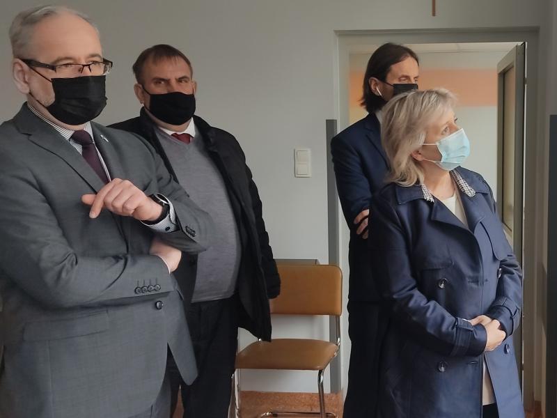wizyta ministra zdrowia w SPSK1