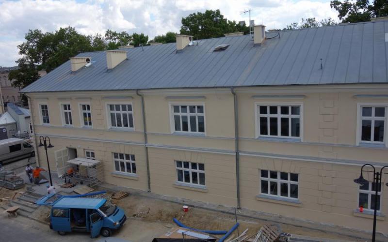 Pałac Lubomirskich od strony nowego budynku Szpitala - 15.07.2019