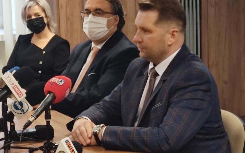 konferencja prasowa w SPSK 1 - 6.12.2021