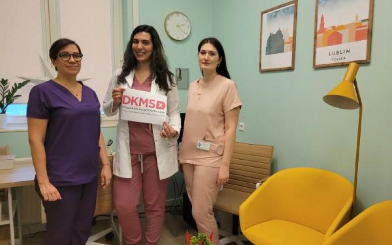 personel Kliniki w gabinecie psychologicznym (fot. A. Guzowska)